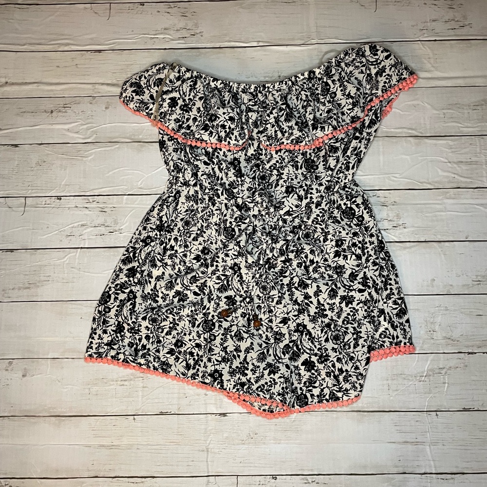 Strapless swimsuit coverup romper size medium